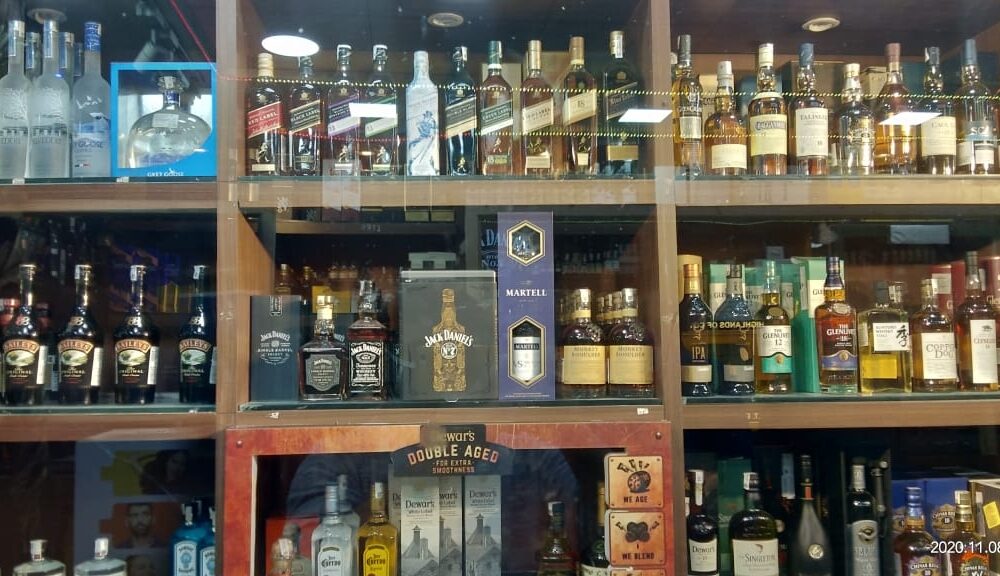  Allahabad HC says no to online liquor sale