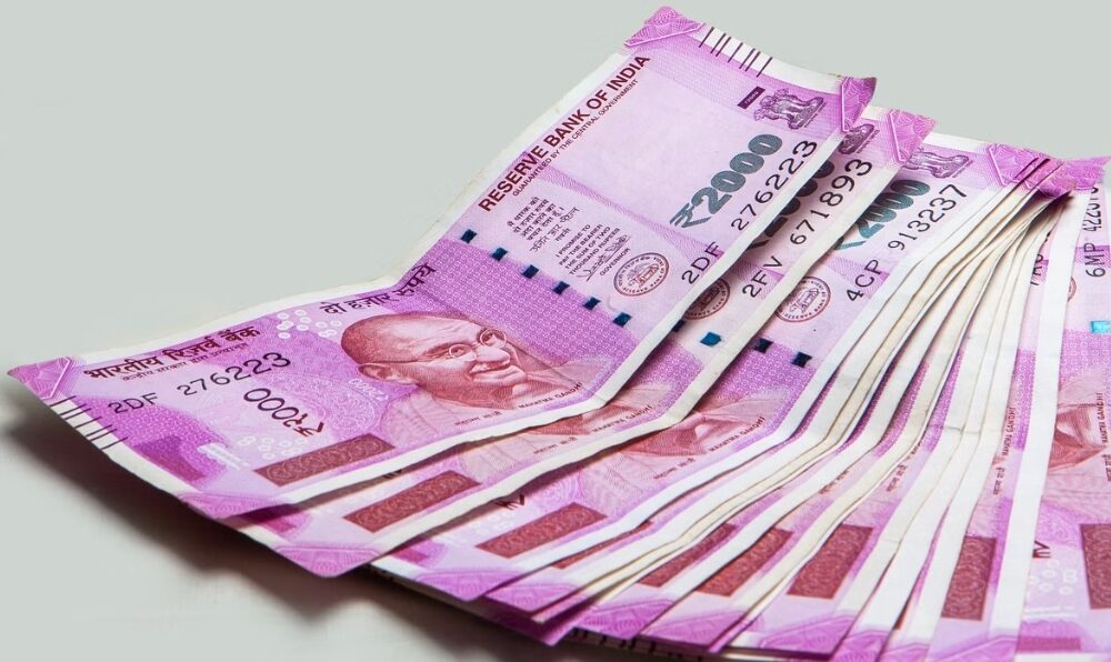  Fresh PIL in Delhi HC against RBI decision to withdraw Rs 2,000 notes