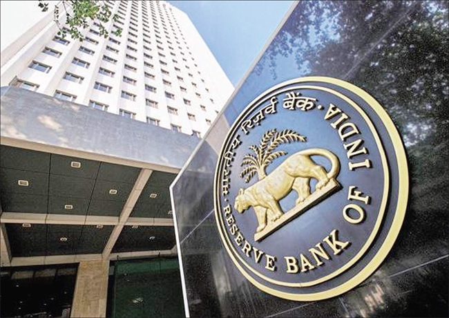  RBI should not give golden handshake to fraudsters, willful defaulters: People’s Commission