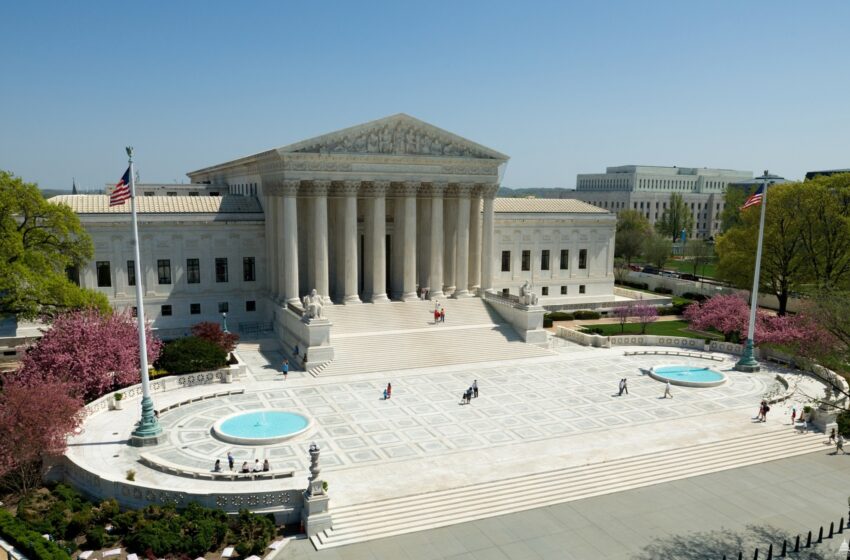  US Supreme Court strikes down race-based affirmative action in college admissions