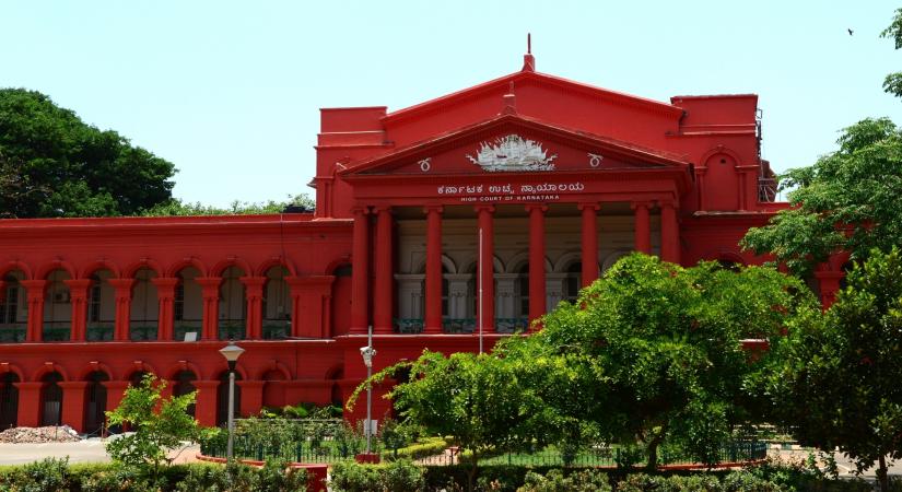  Man slashes his throat with knife in Karnataka HC premises, rushed to hospital