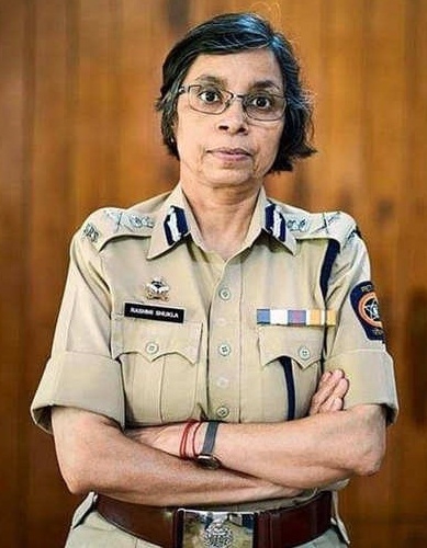  Political phone-snooping case: Bombay HC quashes FIRs against woman IPS officer