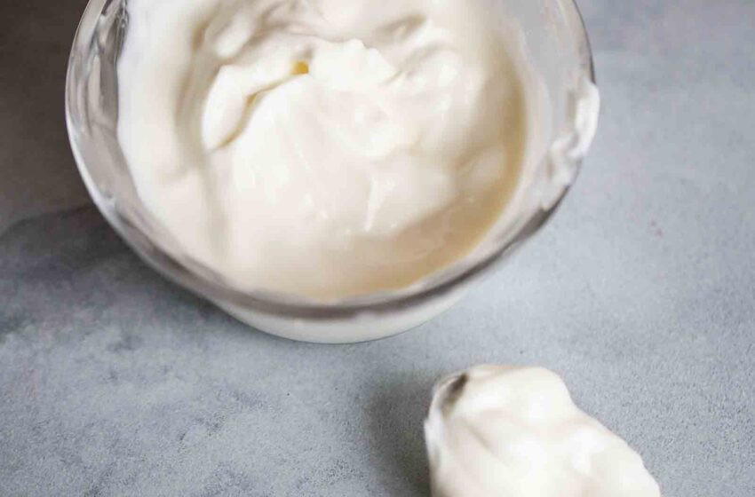  A bowl of yoghurt daily may help boost mental health