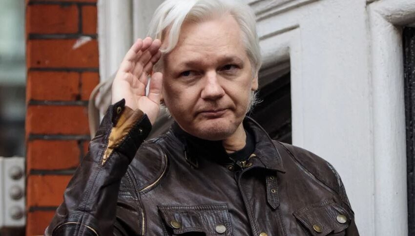  Assange in final UK appeal against extradition to US