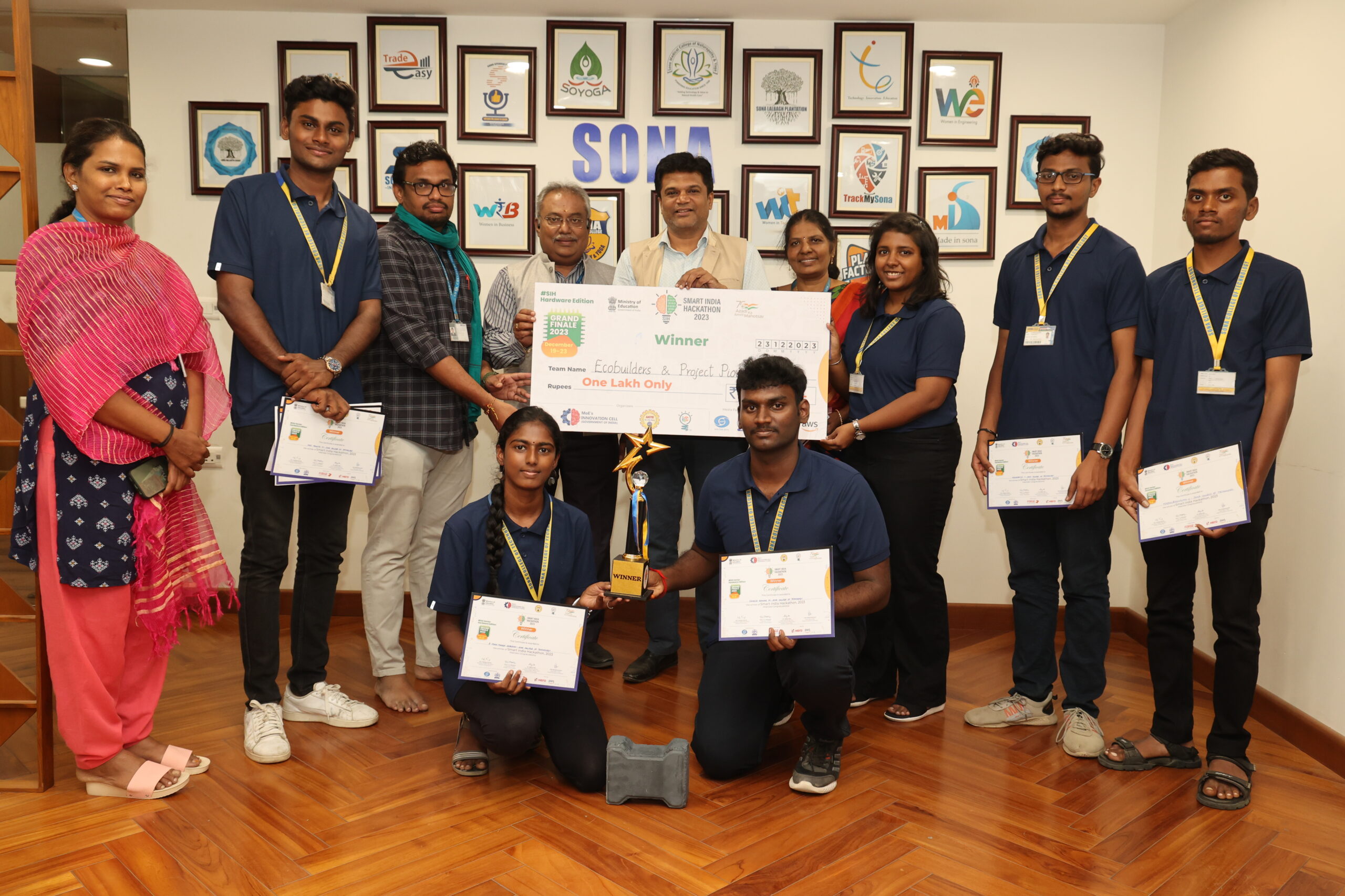  Students’ innovative construction waste solution wins ‘Smart India Hackathon 2023’